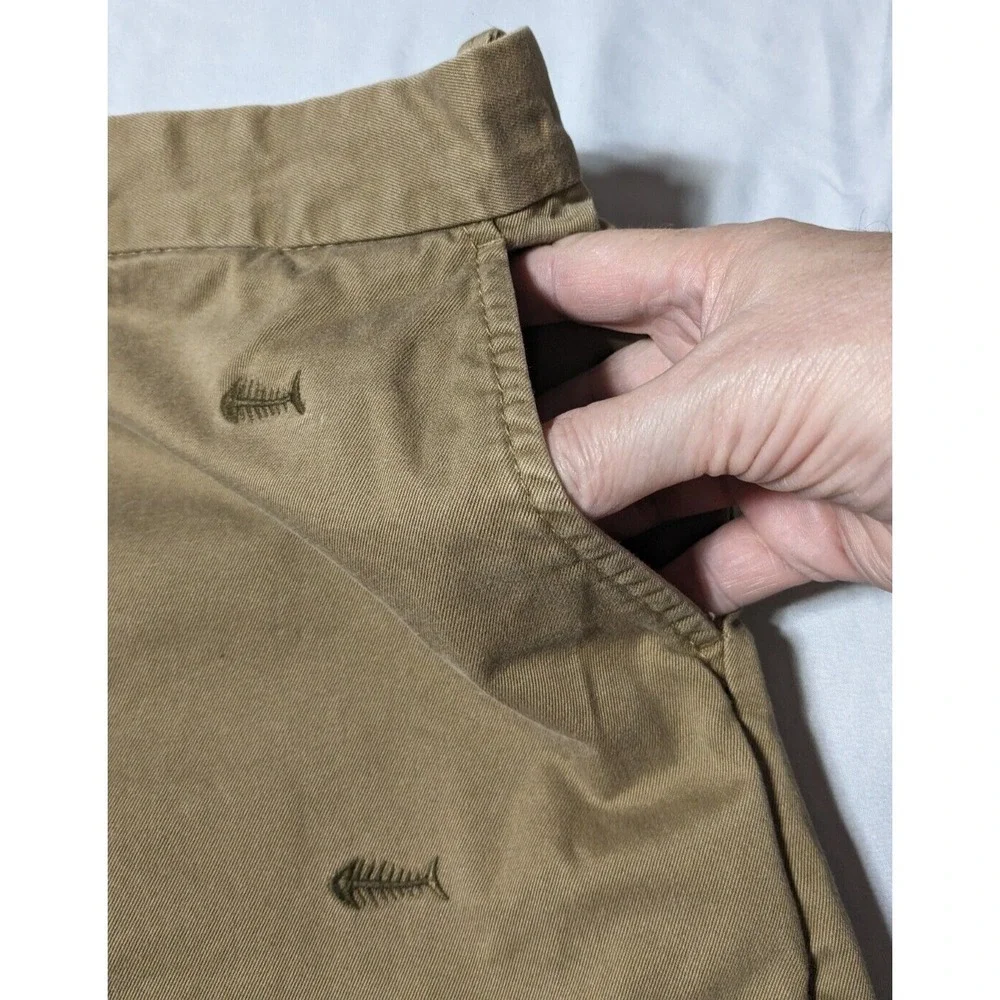 OLD NAVY‎ SURPLUS Co FISH BONE GEO Men 40x11 Cotton Brown Embroidered Shorts
